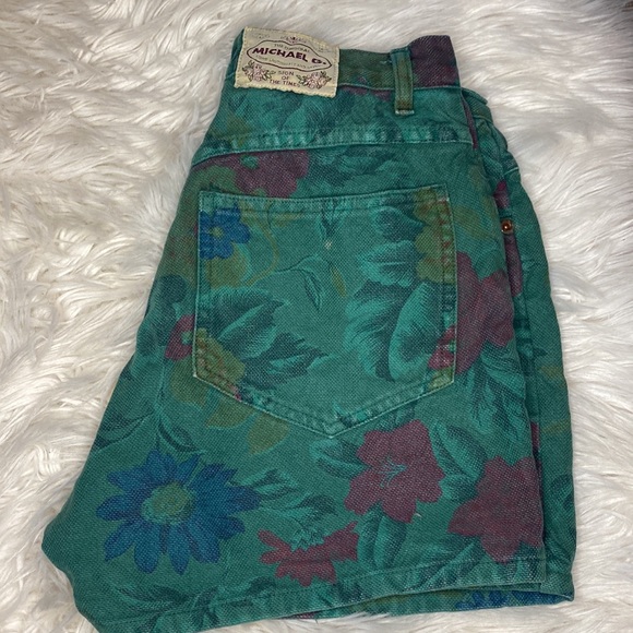 VINTAGE Michael G shorts - Picture 4 of 6